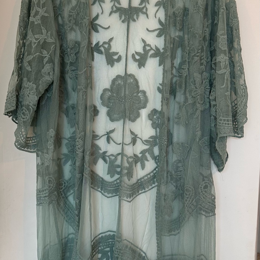 She + Sky Teal Lace Kimono Top